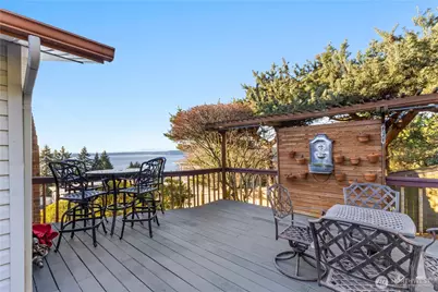 5737 Overlook Avenue NE, Tacoma, WA 98422 - Photo 33