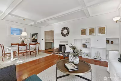 318 N 77th Street, Seattle, WA 98103 - Photo 7