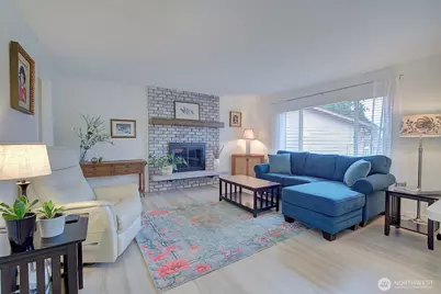 3702 201st Place SW, Lynnwood, WA 98036 - Photo 3