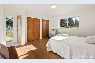 2042 Finn Hall Rd, Port Angeles, WA 98362 - Photo 23