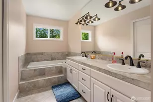 21315 SE 11th St, Sammamish, WA 98075 - Photo 27