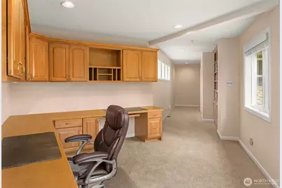 21315 SE 11th Street, Sammamish, WA 98075 - Photo 23