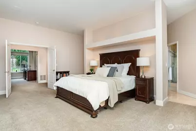 21315 SE 11th Street, Sammamish, WA 98075 - Photo 17