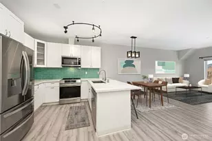 1736 10th Ave NE, Issaquah, WA 98029 - Photo 3