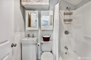 4426 S 137th St, Tukwila, WA 98168 - Photo 27