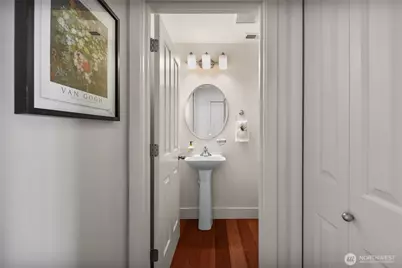 18258 NE 96th Way #101, Redmond, WA 98052 - Photo 15