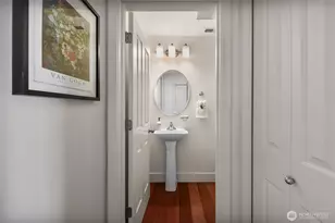 18258 NE 96th Way, Redmond, WA 98052 - Photo 15