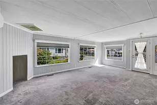 18425 NE 95th St, Redmond, WA 98052 - Photo 5