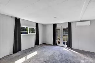 18425 NE 95th St, Redmond, WA 98052 - Photo 11
