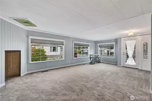 18425 NE 95th St, Redmond, WA 98052 - Photo 3