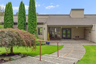 18425 NE 95th St, Redmond, WA 98052 - Photo 19