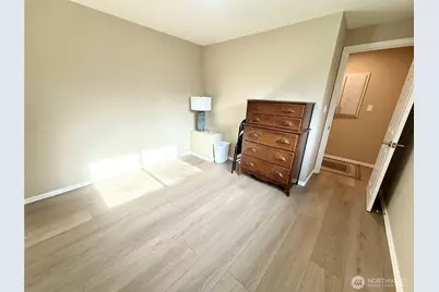 11049 18th Avenue SW, Seattle, WA 98146 - Photo 23