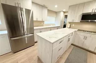 11049 18th Ave SW, Seattle, WA 98146 - Photo 11