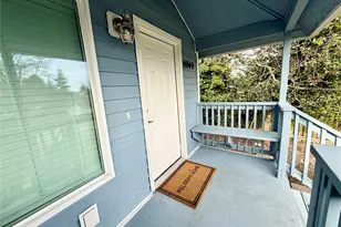 11049 18th Ave SW, Seattle, WA 98146 - Photo 3