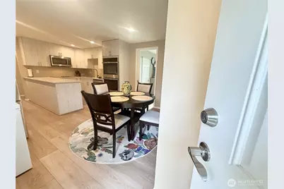 11049 18th Avenue SW, Seattle, WA 98146 - Photo 13