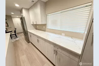 11049 18th Avenue SW, Seattle, WA 98146 - Photo 7