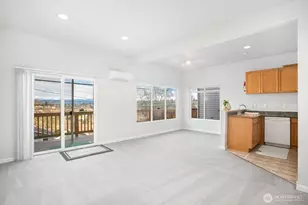 4205 34th Ave S, Seattle, WA 98118 - Photo 5