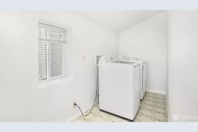 4205 34th Avenue S, Seattle, WA 98118 - Photo 17