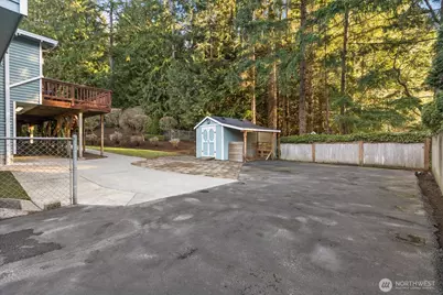 9424 235th Place SW, Edmonds, WA 98020 - Photo 35