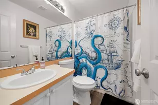 14007 69th Dr SE, Snohomish, WA 98296 - Photo 17