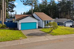 538 NW Ensign Dr, Oak Harbor, WA 98277 - Photo 1