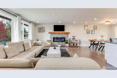 950 Anacortes Court NE, Renton, WA 98059 - Photo 7