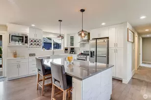 950 Anacortes Ct NE, Renton, WA 98059 - Photo 11