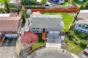 950 Anacortes Ct NE, Renton, WA 98059 - Photo 3