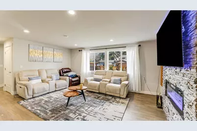 950 Anacortes Court NE, Renton, WA 98059 - Photo 27