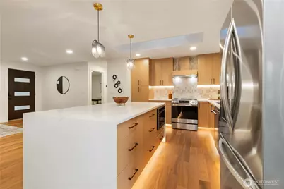 13405 NE 84th Street, Redmond, WA 98052 - Photo 15