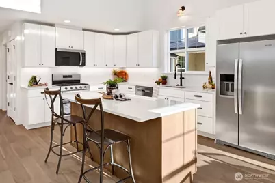 530 E Sunset Drive #10, Bellingham, WA 98225 - Photo 9