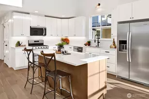 530 E Sunset Dr, Bellingham, WA 98225 - Photo 9