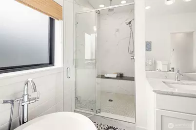 6241 38th Avenue NE, Seattle, WA 98115 - Photo 21