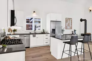 530 E Sunset Dr, Bellingham, WA 98225 - Photo 9