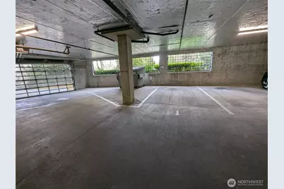 15000 Juanita Drive NE #403, Kenmore, WA 98028 - Photo 31