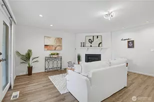 4717 149th Ave SE, Bellevue, WA 98006 - Photo 9