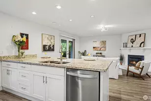 4717 149th Ave SE, Bellevue, WA 98006 - Photo 11