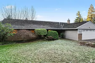 4717 149th Ave SE, Bellevue, WA 98006 - Photo 3