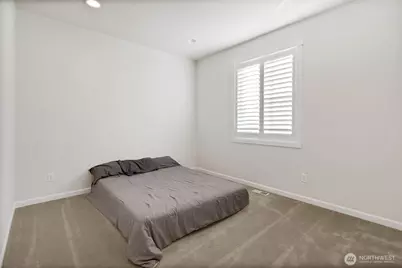 15132 Tyee Drive E, Bonney Lake, WA 98391 - Photo 17