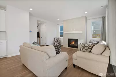 15132 Tyee Drive E, Bonney Lake, WA 98391 - Photo 9