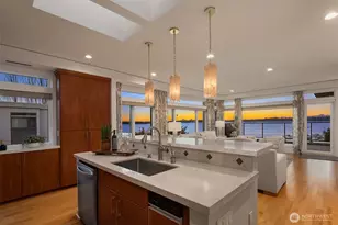 225 2nd St S, Kirkland, WA 98033 - Photo 11