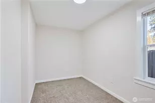 309 NW 3rd Ave, Kelso, WA 98626 - Photo 15