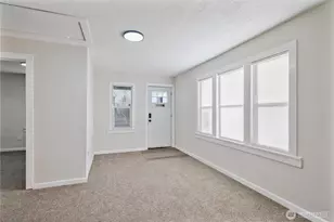 309 NW 3rd Ave, Kelso, WA 98626 - Photo 3