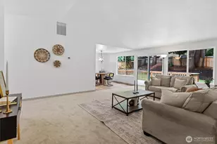 3022 254th Ave SE, Sammamish, WA 98075 - Photo 15