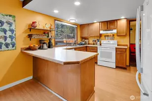 6105 139th Pl SW, Edmonds, WA 98026 - Photo 9