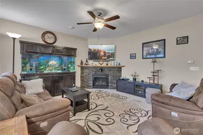 910 Boatman NW, Orting, WA 98360 - Photo 13