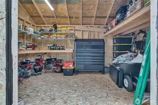 910 Boatman NW, Orting, WA 98360 - Photo 35