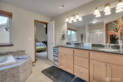 910 Boatman NW, Orting, WA 98360 - Photo 23