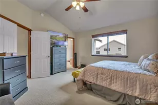 910 Boatman NW, Orting, WA 98360 - Photo 21