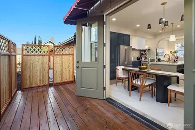 5037 25th Avenue SW, Seattle, WA 98106 - Photo 11